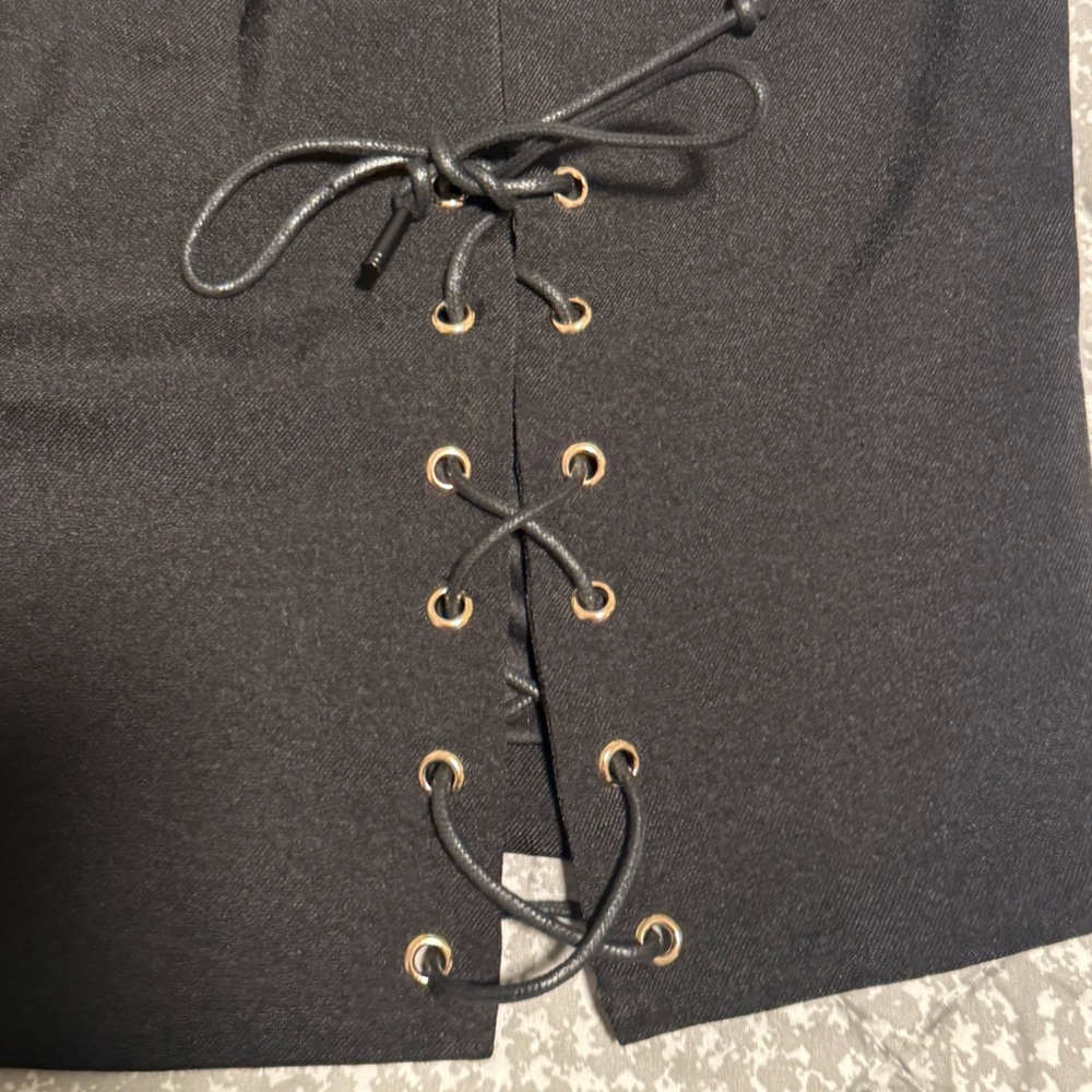 Love Riche Black Lace-Up Skirt - Picture 2 of 4